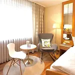 Greifensteiner Hof 4*