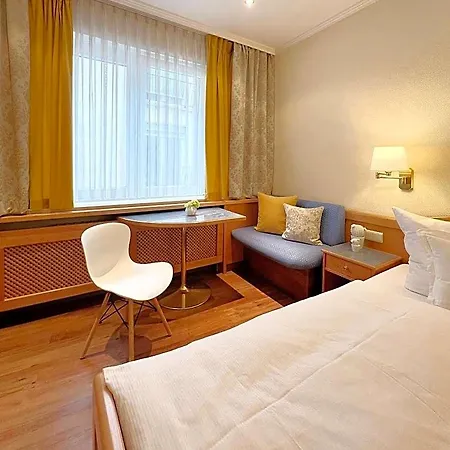 Greifensteiner Hof 4*