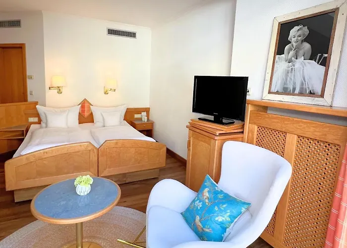 Greifensteiner Hof 4* Βίρτσμπουργκ