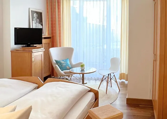 Greifensteiner Hof Hotel 4*